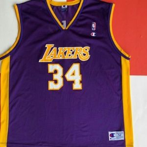 La lakers jersey